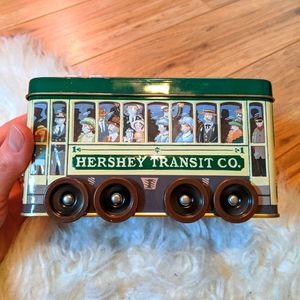 2002 Hershey's Tin - Hershey's Transit Co.
